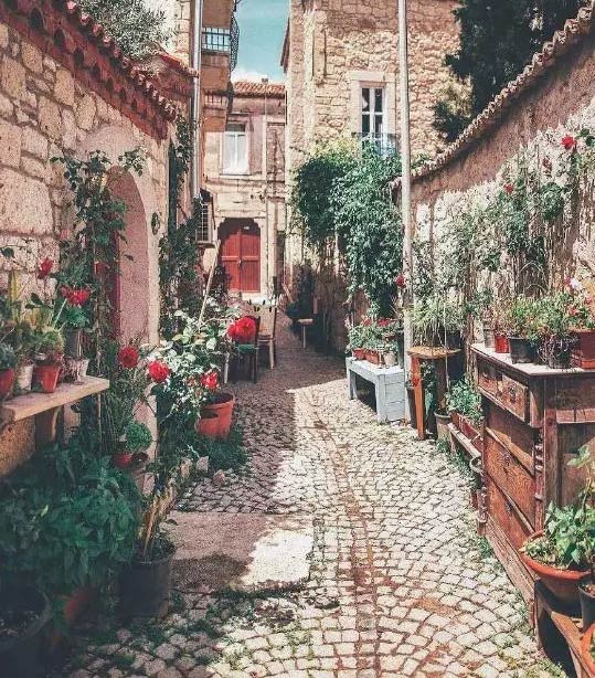 世界上最“色”的几座城市，哪一个最令你心动-摄影欣赏